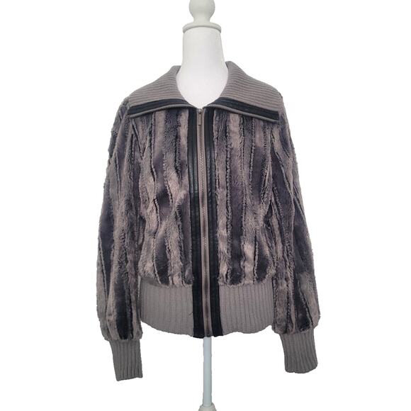 Y2k Yoki Striped Faux Fur Collared Leather Trim Jacket Sz L Gray Grunge Mob Wife - Picture 1 of 11